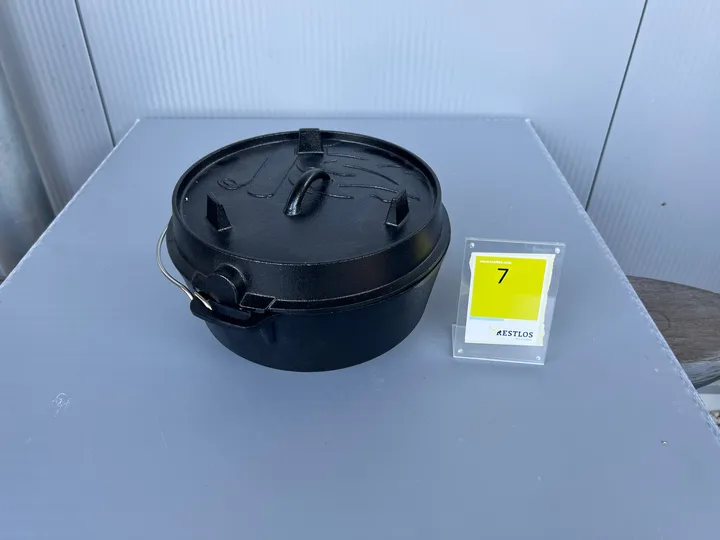 Dutch Oven / Gusseisen-Topf mit Grillplatte